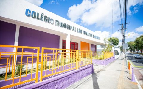 Imagem do post Camaçari entrega primeira etapa de melhorias do Colégio São Tomaz de Cantuária