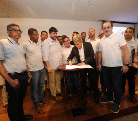 Imagem do post Obras de pavimentação ampliam acesso entre municípios e distritos da Bahia