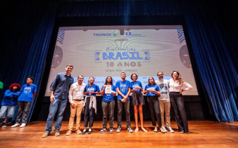 Imagem do post Estudantes da rede municipal de Camaçari são selecionados para intercâmbio cultural em Portugal