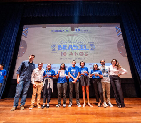 Imagem do post Estudantes da rede municipal de Camaçari são selecionados para intercâmbio cultural em Portugal