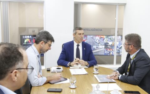 Imagem do post Lauro de Freitas realiza encontro para reforçar a segurança pública
