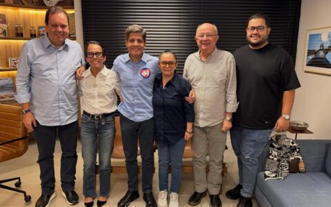 Imagem do post Prefeita de Conceição do Jacuípe anuncia apoio a ACM Neto