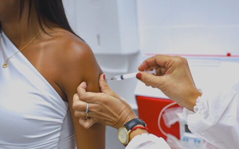 Imagem do post Camaçari terá Dia D de multivacinação neste sábado; veja quem pode participar
