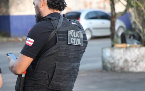 Imagem do post Mulher é presa em flagrante por tráfico de drogas na Baixa dos Sapateiros