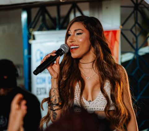 Imagem do post Simone Morena grava audiovisual em Salvador com repertório de clássicos do brega