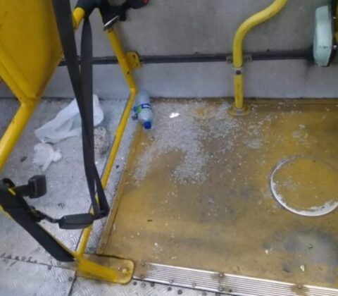 Imagem do post Três ônibus são alvo de vandalismo durante Ba-Vi em Salvador