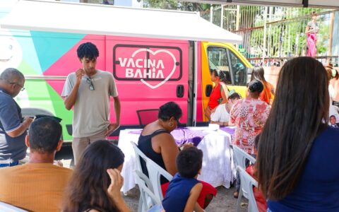 Imagem do post Camaçari reforça vacinação com “Vacimóvel” em diferentes pontos da cidade; confira locais