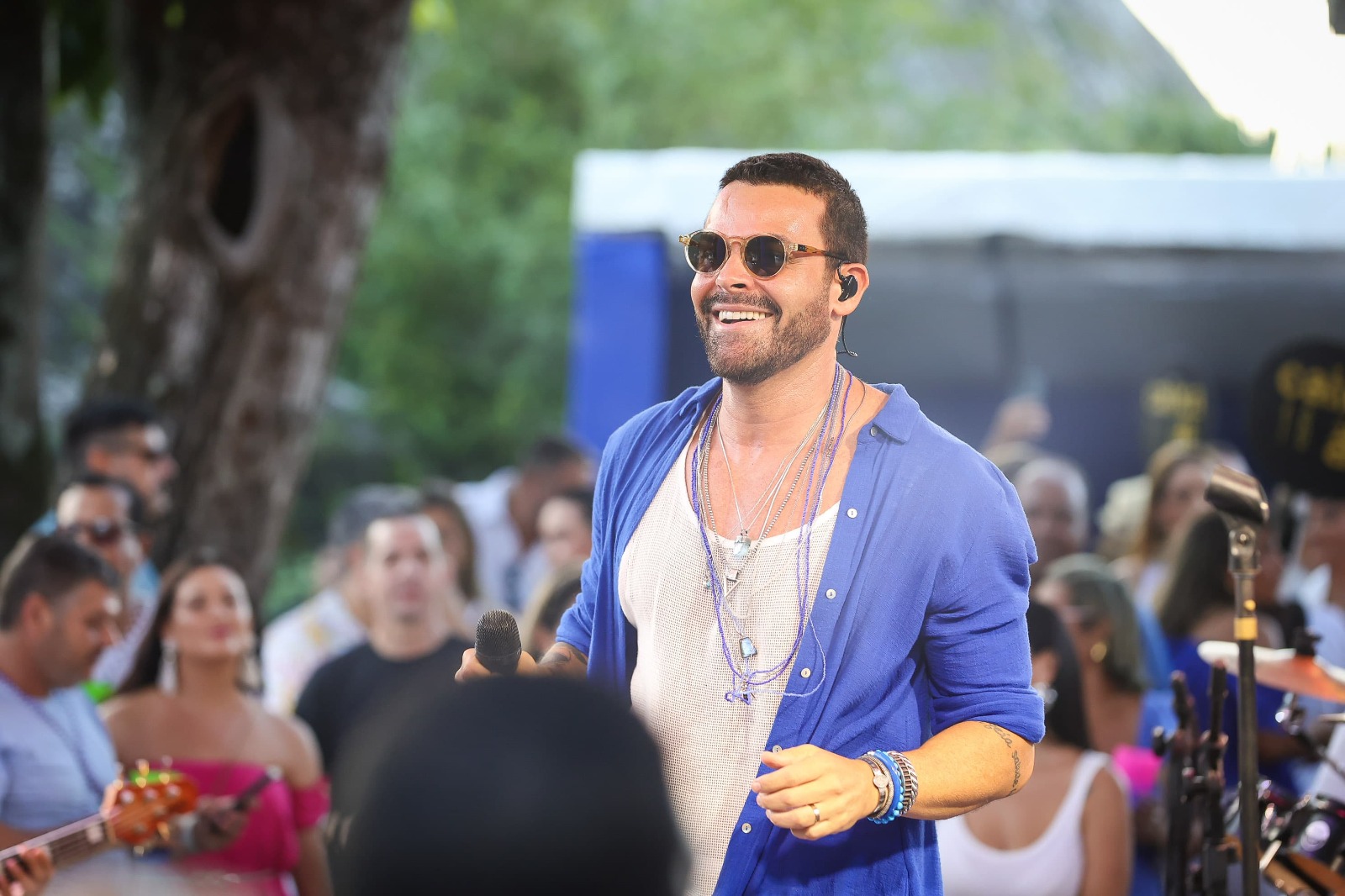 Alexandre Peixe esgota ingressos em Salvador e se apresenta em Brasília essa semana