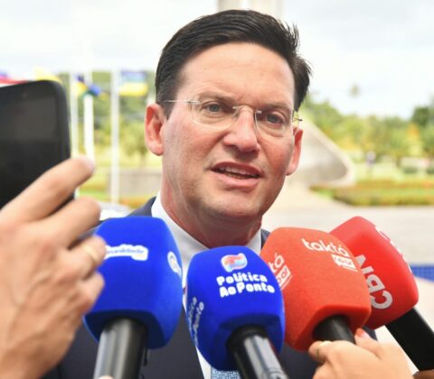 Imagem do post João Roma revela propostas para mudar o Bolsa Família e promete 13º pagamento
