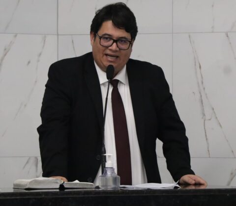 Imagem do post “Cuidar da dignidade dos animais que vivem nas ruas é uma responsabilidade do poder público”, diz Tagner