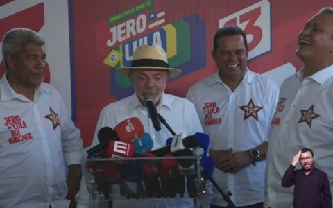 Imagem do post Lula destaca Liberdade e atuação de Rui Costa em caminhada de campanha em Salvador