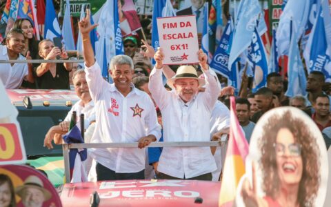 Imagem do post Lula leva caminhada à Liberdade e apresenta prioridades para novo ciclo de governo