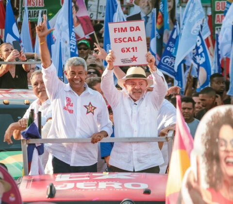 Imagem do post Lula leva caminhada à Liberdade e apresenta prioridades para novo ciclo de governo