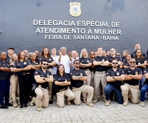 Imagem do post Jerônimo promete ampliar combate ao feminicídio e reforçar rede de proteção às mulheres na Bahia