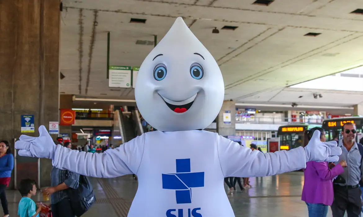 Dia D da vacinação mobiliza Salvador neste sábado; veja onde se vacinar