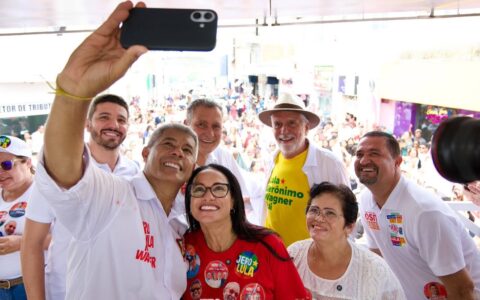 Imagem do post Em Araci, prefeita agradece obras do Novo PAC garantidas por Rui Costa