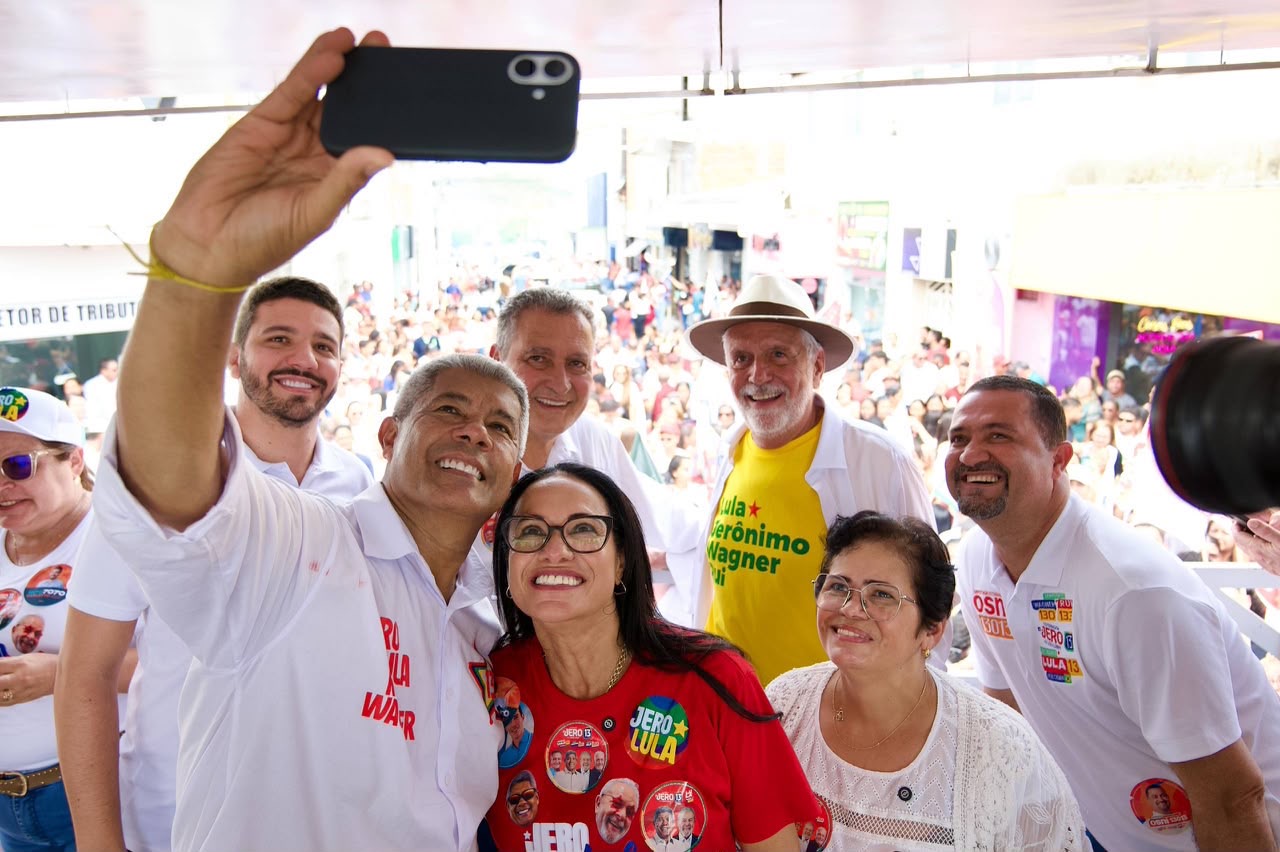 Em Araci, prefeita agradece obras do Novo PAC garantidas por Rui Costa