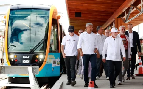 Imagem do post VLT de Salvador até Camaçari: Jerônimo promete ampliar transporte para Região Metropolitana