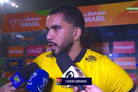Imagem do post Com um a mais, Vitória perde para o Vasco e Arcanjo desabafa: “Inexplicável”