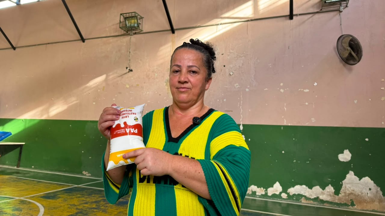 Lauro de Freitas garante 3 mil litros de leite por semana para 13 entidades sociais