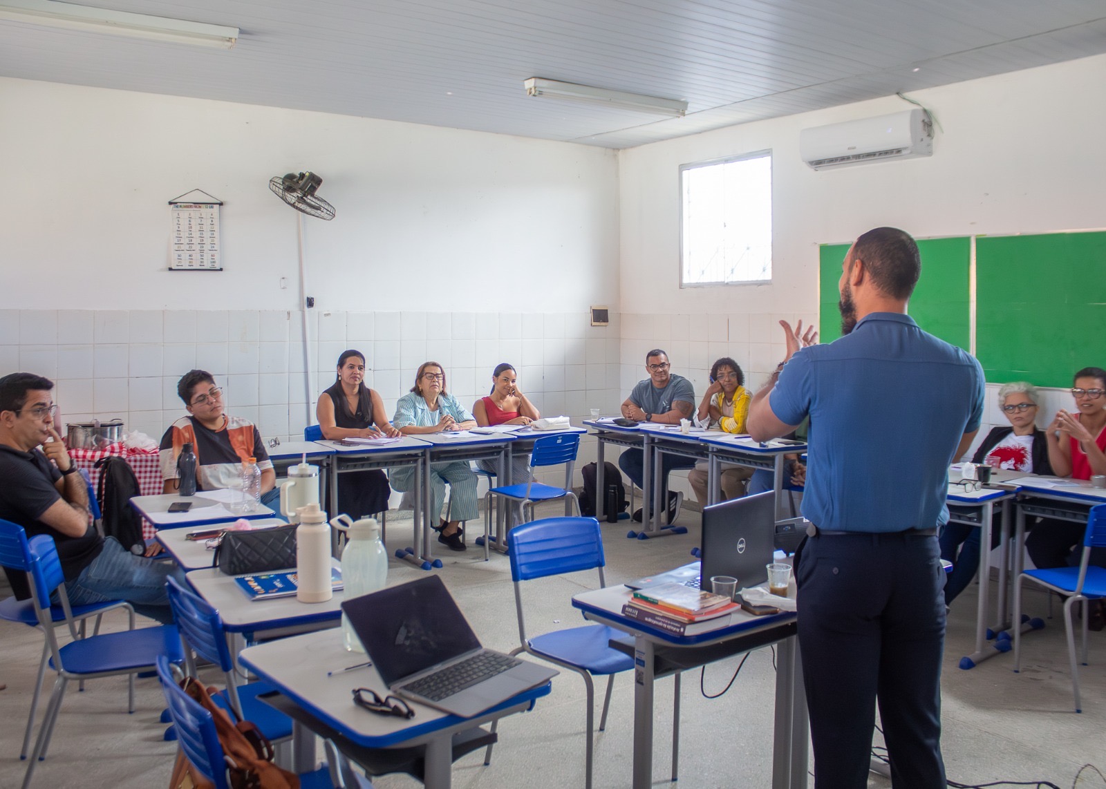 Formação fortalece práticas de avaliação da aprendizagem nos anos finais da rede municipal