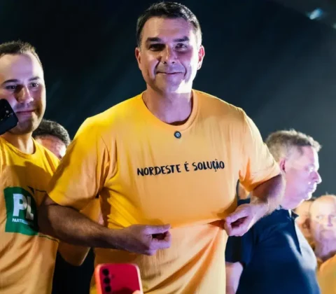 Imagem do post Reviravolta: TSE libera Flávio Bolsonaro para registrar candidatura à Presidência