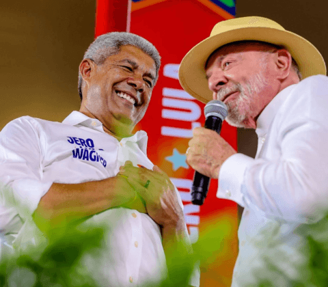 Imagem do post “O seu retorno foi fundamental para projetos importantes, estratégicos”, afirma Jerônimo em caminhada com Lula em Salvador