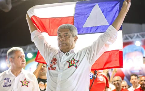 Imagem do post Jerônimo Rodrigues reage à pesquisa Quaest com 53% a favor do 2º mandato: “Reconhecimento”