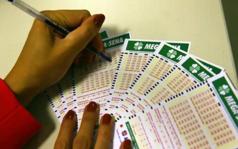 Imagem do post Mega-Sena acumula R$ 164 milhões e 10 baianos faturam prêmio; veja onde saíram as apostas