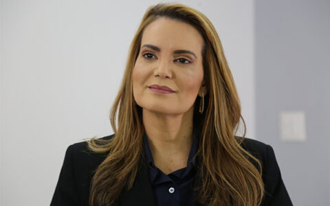 Imagem do post Esposa de vice-prefeito acusa Sheila Lemos de perseguição e revela novo desgaste político em Conquista