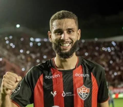 Imagem do post Vitória sofre transfer ban da Fifa por dívida envolvendo Wagner Leonardo