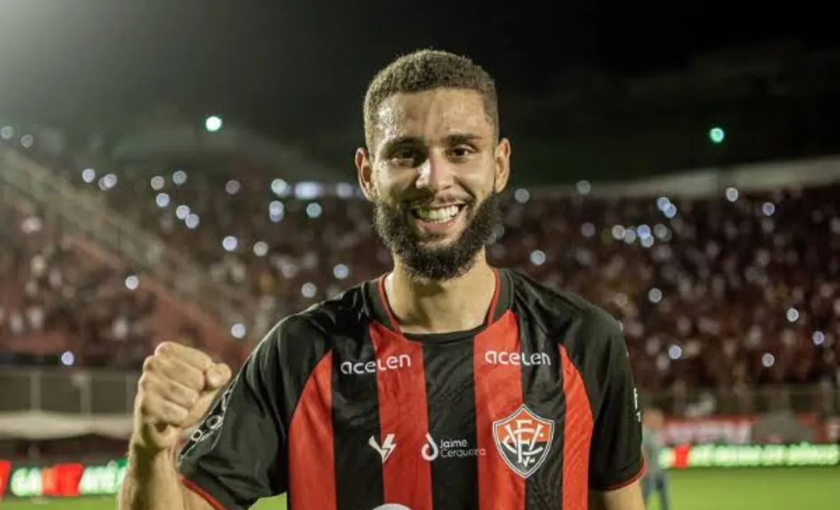 Vitória sofre transfer ban da Fifa por dívida envolvendo Wagner Leonardo