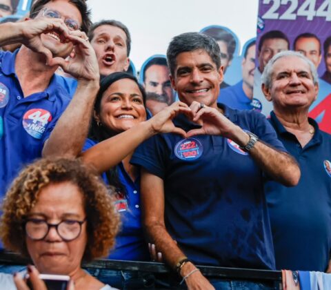 Imagem do post “Não tenho dúvida de que é o melhor para a Bahia”, afirma Débora Régis em ato com ACM Neto em Salvador