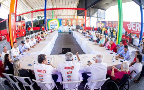 Imagem do post Jerônimo Rodrigues reúne presidentes de partidos e bancadas estadual e federal