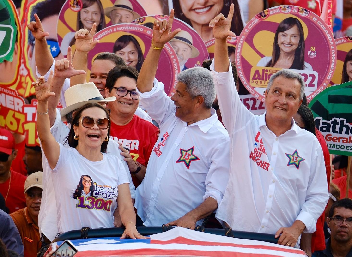 “Time de Jerônimo e Lula toma Camaçari e mostra força nas ruas”, afirma Ivoneide Caetano