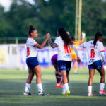 Mulheres de Aço estreiam com goleada no Baiano