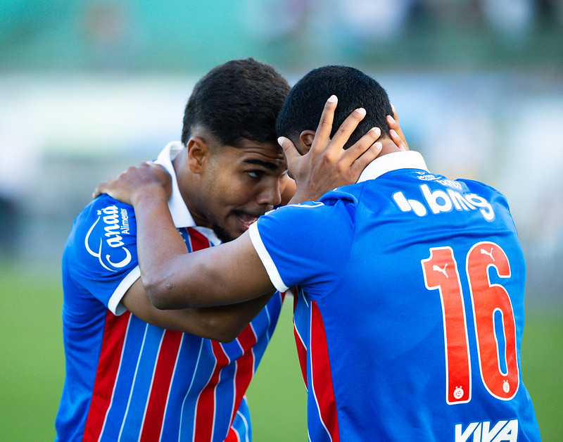 Nos pênaltis, Tricolor supera Náutico e avança à grande final do Nordestão