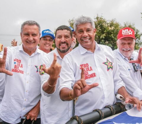 Imagem do post Eleições na Bahia: Jerônimo, Rui e Wagner mobilizam o Extremo Sul em carreatas