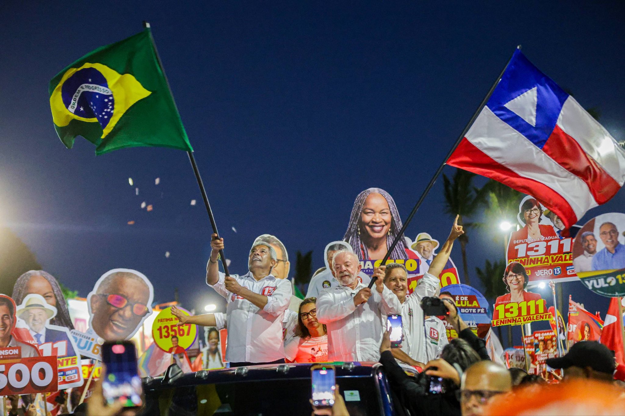 Em Salvador, presidente freia voto ‘Lula-Neto’ e brada: “É mentiroso”