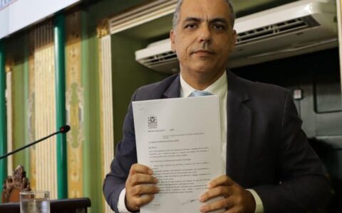 Imagem do post Cezar Leite questiona atuação de Alexandre de Moraes e aponta crise nas instituições brasileiras