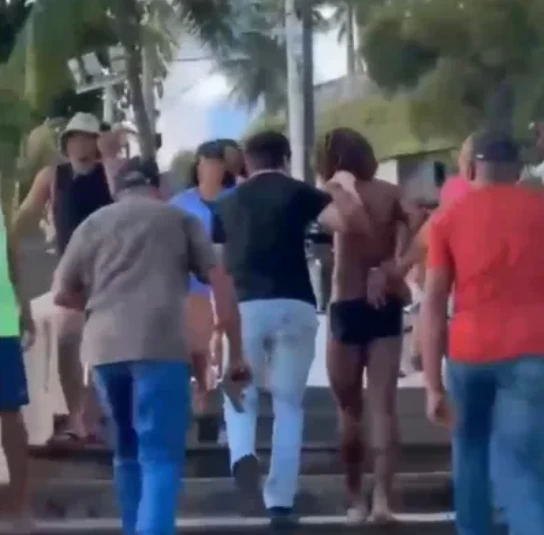 Suspeito de estuprar turista holandesa deixa prisão e é proibido de frequentar Porto da Barra