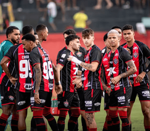 Imagem do post Vitória leva virada do Cruzeiro no Barradão e vê distância para o Z-4 diminuir