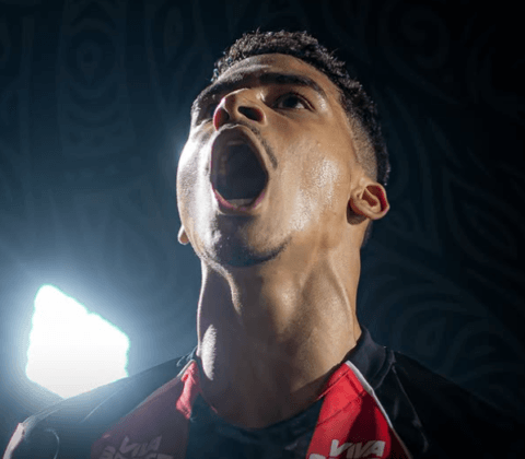Imagem do post Vitória volta a vencer, derruba o Grêmio e dá salto importante na Série A