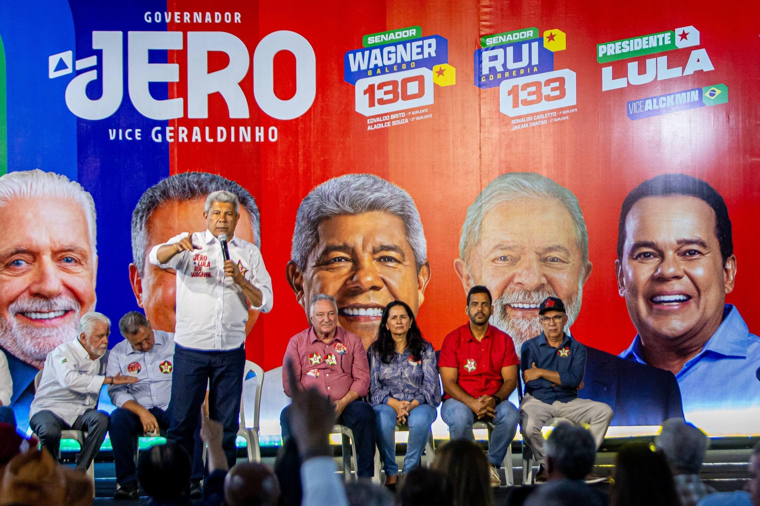 Jerônimo reúne mais de 200 ex-prefeitos em Salvador e amplia apoio no interior da Bahia