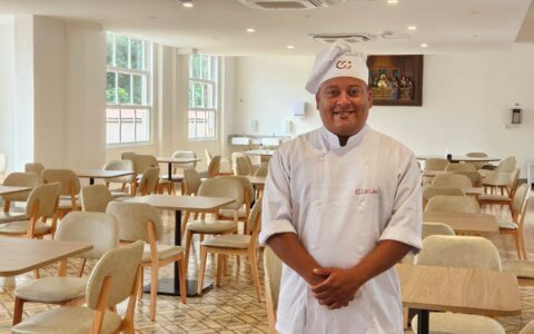 Imagem do post Chef vencedor do Panela de Bairro leva gastronomia afetiva para hospital em Salvador