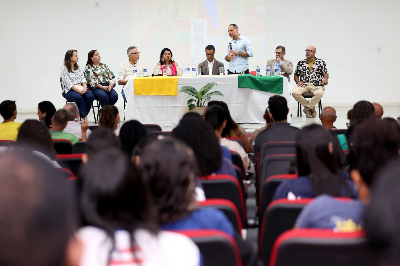 Imagem do post Copa do Mundo Feminina 2027: Salvador abre inscrições para voluntários; veja como participar