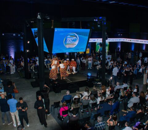 Imagem do post “A tecnologia precisa chegar à ponta”: Débora coloca Lauro de Freitas no centro da inovação durante SMART GOV ANCITI