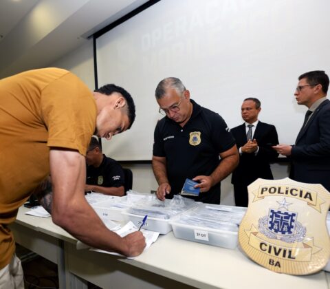Imagem do post Polícia Civil inicia devolução de celulares recuperados na Operação Mobile 360°