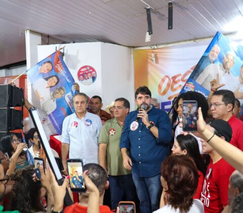 Imagem do post Prefeitos reforçam apoio a Jerônimo em lançamento de comitê no Oeste