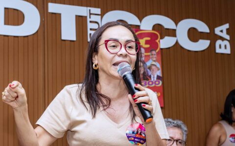 Imagem do post Ivoneide Caetano avalia decisão do TRE-BA sobre uso de mulheres em ato de ACM Neto